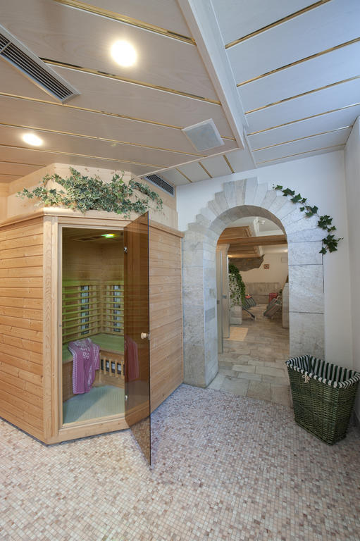 Hotel Maibad ヴィピテーノ エクステリア 写真